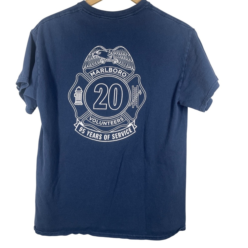 Marlboro MD Volunteers Fire Dept 20 Navy Graphic T-Shirt Mens Medium 95 Years